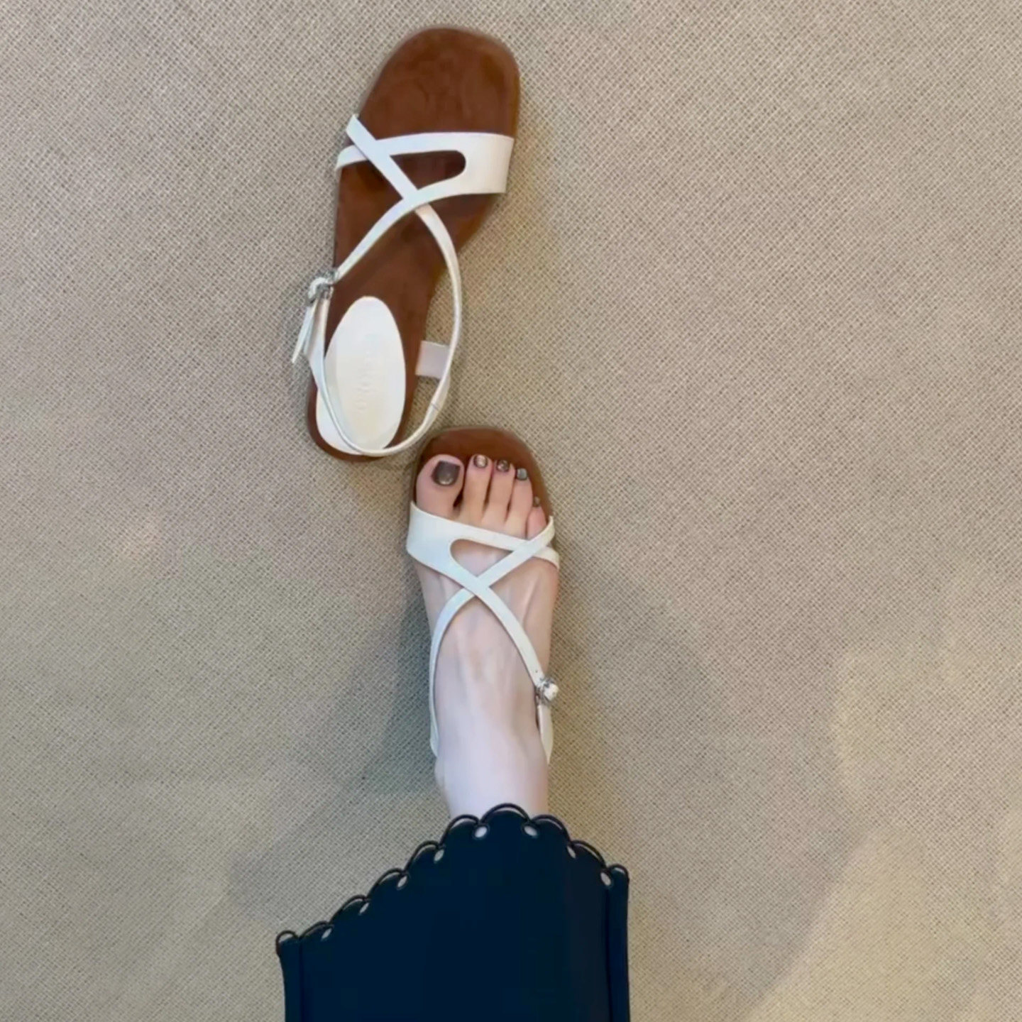 【叶小欧】凉鞋交叉细带复古粗跟拖鞋罗马女鞋编织露脚趾凉鞋