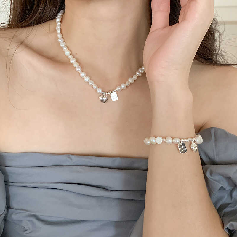 百搭爱心吊坠气质锁骨链