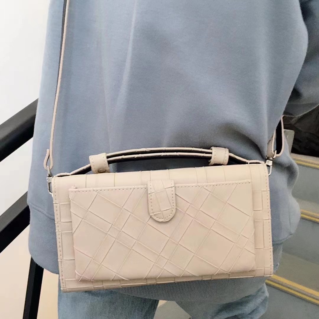 女士真皮方形拉链小包欧美时尚