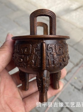 2026仿古三足鼎兽面纹三足香炉摆件办公室工艺品鼎香炉