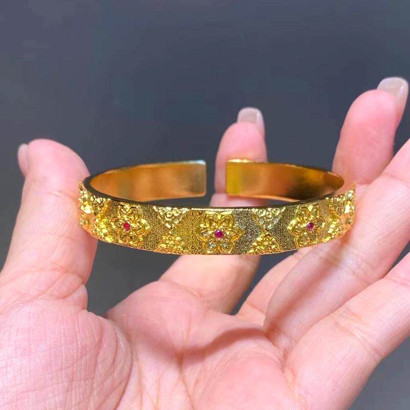 足金999纯黄金古法传承浮雕錾刻宝相花开口手镯复古气质送女友