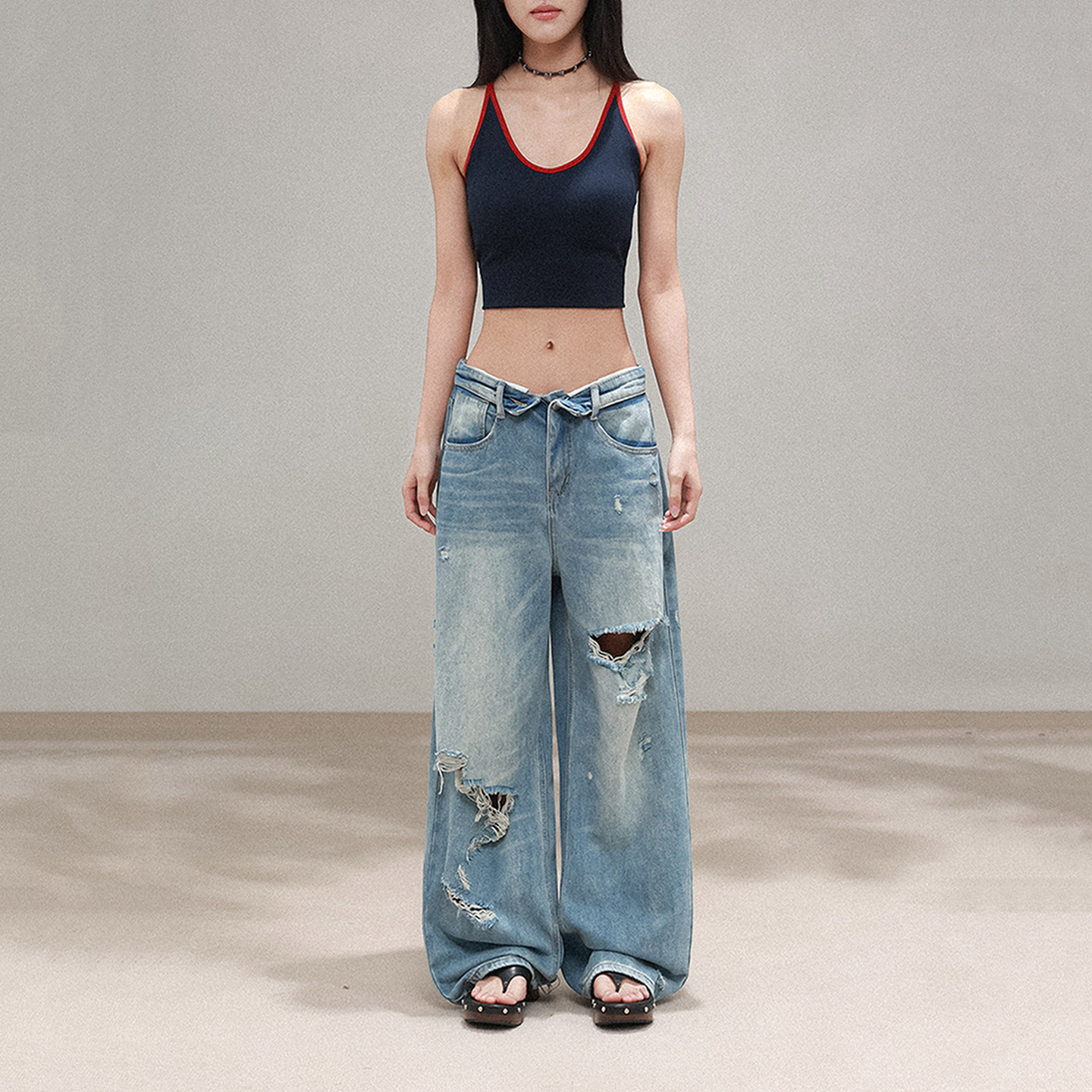 2026复古宽松破洞阔腿牛仔裤女