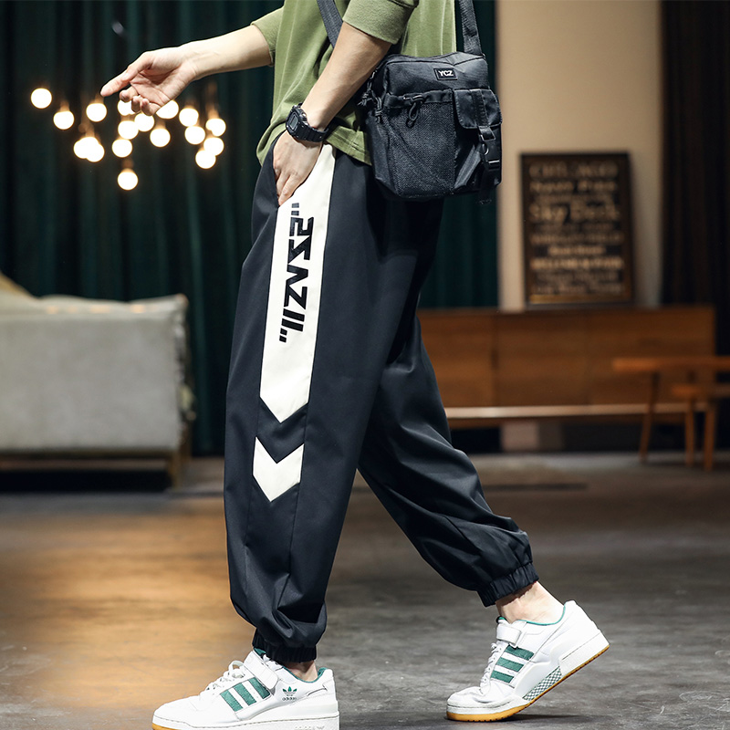 Casual pants men's middle and small youth Japanese spring and autumn leisure sports fashion brand men's trousers
