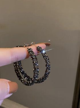 New Fashion Black Rhinestone Hoop Earrings for Women