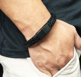 Hand Woven Simple Bracelet Men Leather Black Style