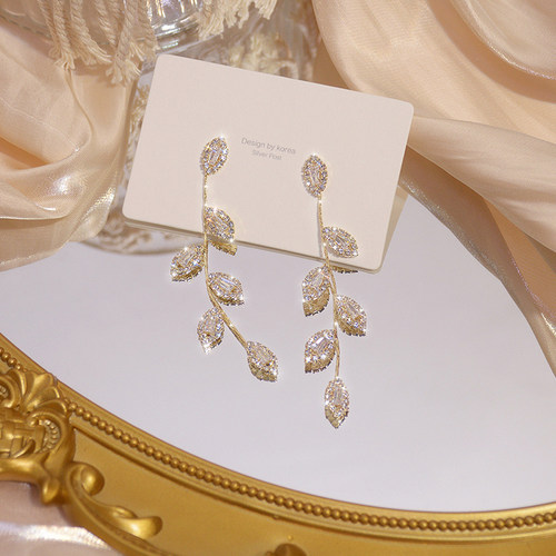 JUWANG Luxury 14K Real Gold Plated Leaves Earring Delicate