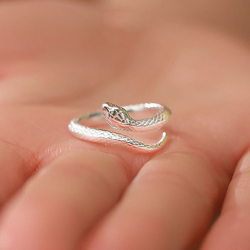 New Sliver Color Snake Shaped Ring for Women Men Fashion