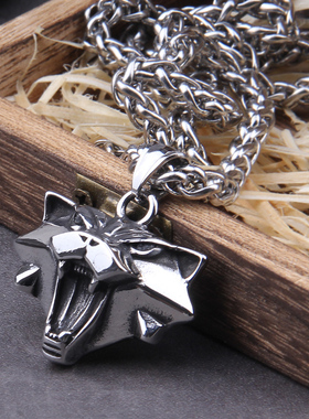 款式新颖项链品牌见详情