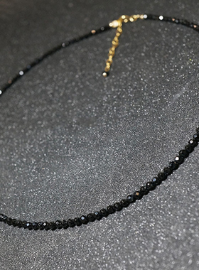 Fashion Brand Simple Black Beads Short Necklace Female