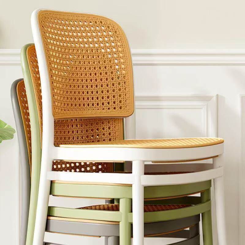 塑料藤编椅子叠放靠背椅商用户外家用网红餐椅休闲桌椅小户型