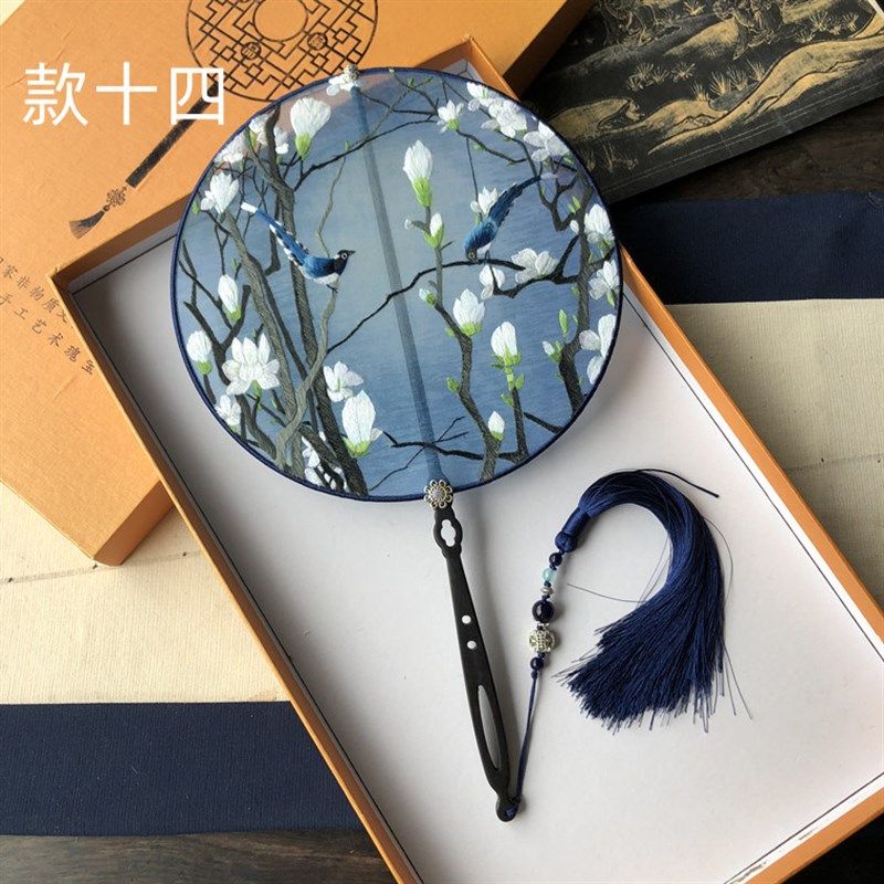 苏绣双面绣扇子,苏绣双面绣_大山谷图库
