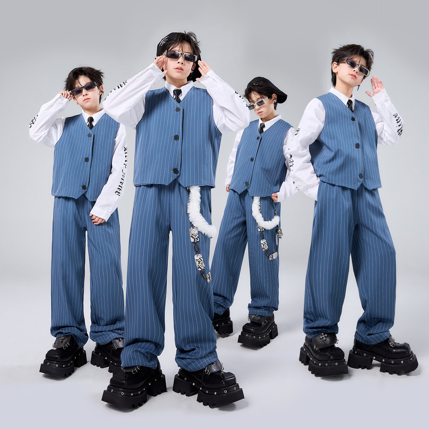 儿童爵士舞套装蓝色西装马甲潮服男童街舞Popping演出服locking女 - 实物图