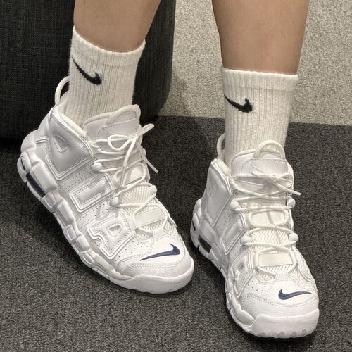 耐克Nike Air More UptempoGS皮蓬大Air女子篮球鞋DH9719-100