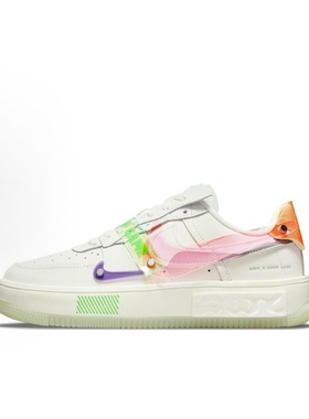 Nike Air Force 1  合成革夜防滑低帮 板鞋 女款 白色DO2332-111