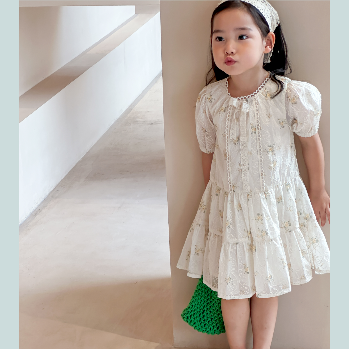 田果果品牌童装夏季韩版刺绣碎花清新甜美连衣裙女小童泡泡袖裙子