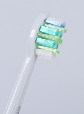 替换清洁电动牙刷头