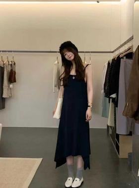 现handwash三三家24新款法式气质高级感吊带连衣裙小众不规则裙子