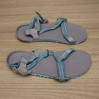 3.9X.O女款赤足防滑沙滩凉鞋