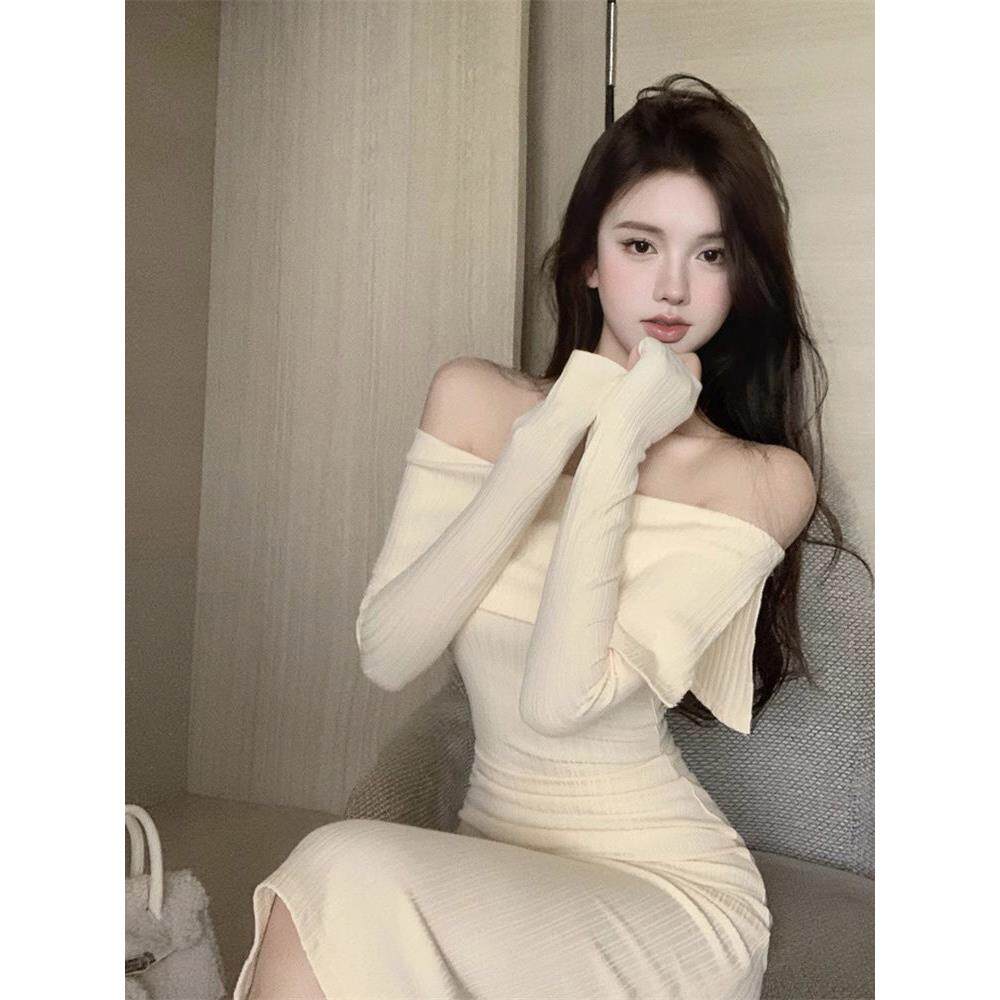 性感白色针织一字肩抹胸连衣裙女春秋内搭修身包臀百搭毛衣长裙子