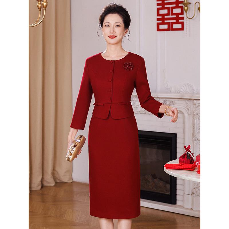 喜婆婆婚宴礼服裙新款红色新中式妈妈改良假两件高端年轻裙子春秋