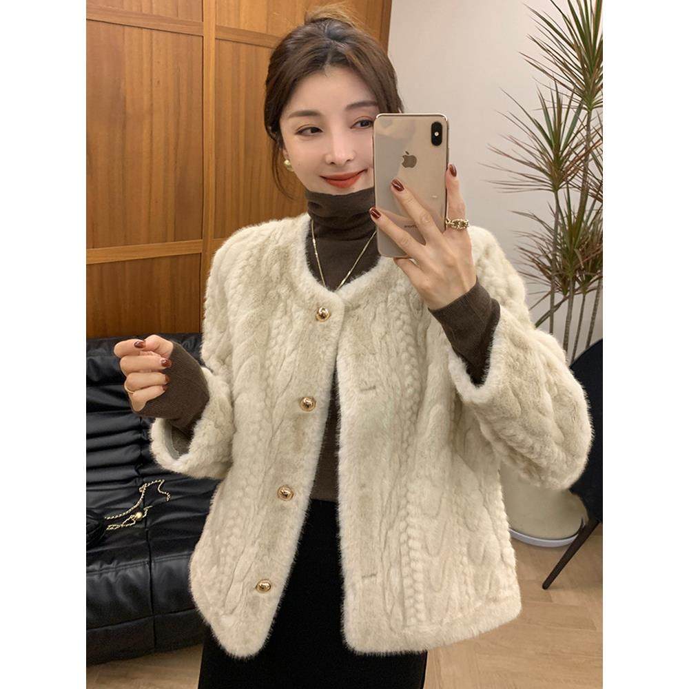 潮牌短款加绒加厚羊羔毛外套女2025冬季新款高级感时尚小个子上衣