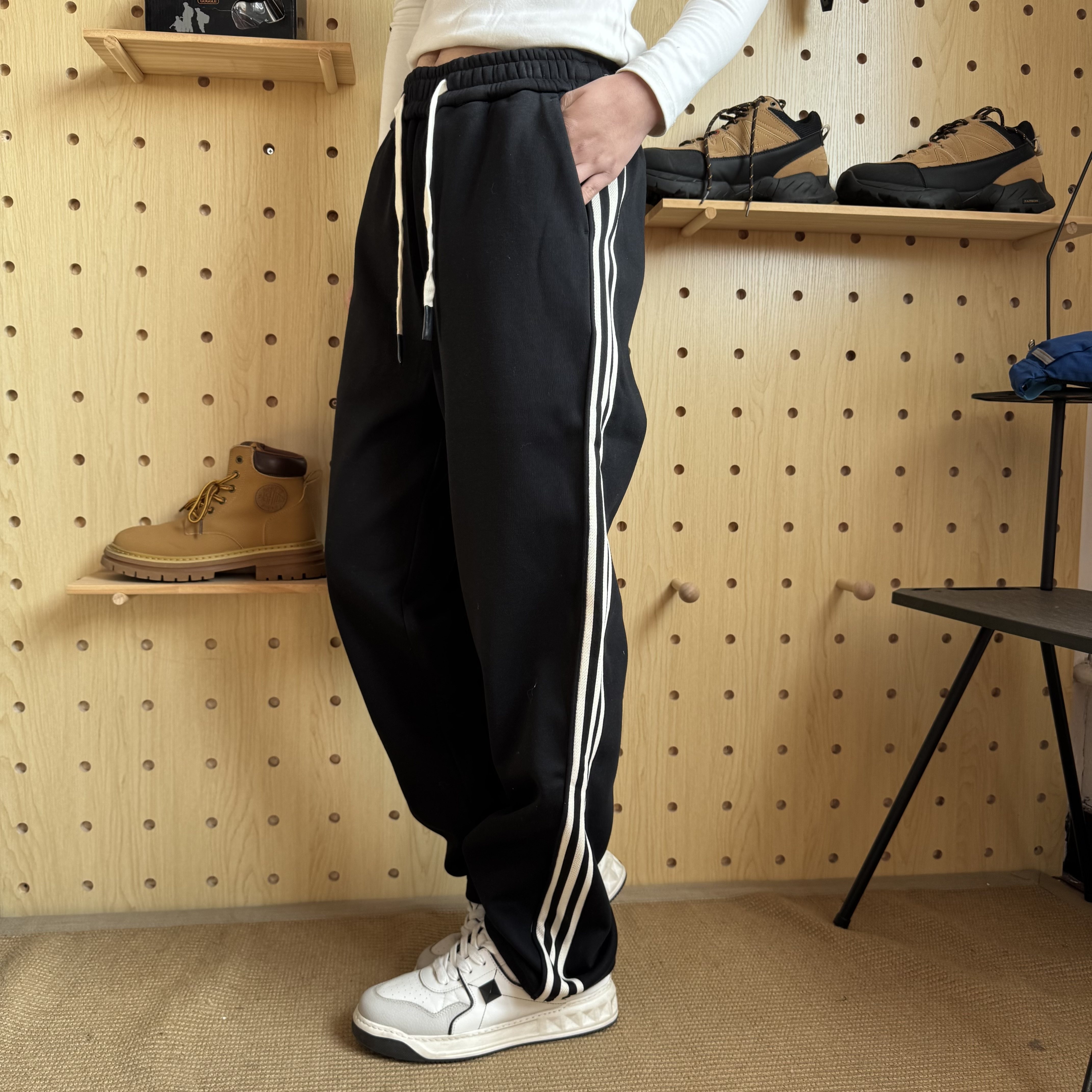 经典款织带三道杠秋冬加厚水貂绒针织运动裤时尚百搭休闲裤卫裤潮,男装,卫裤,淘宝优惠券,粉丝福利购,淘宝优惠卷