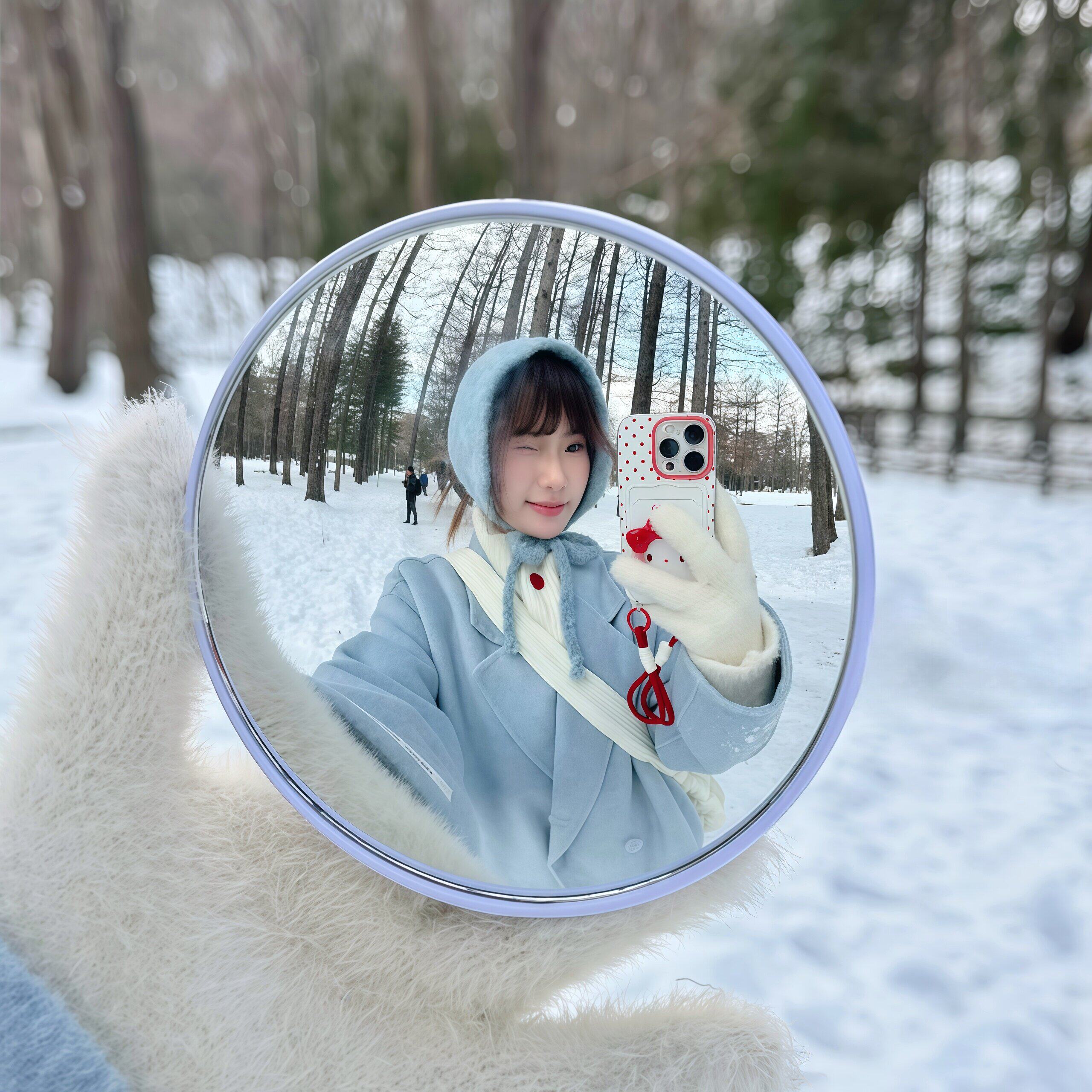 假期出游|旅行拍照小圆镜手持自拍凸面镜吧唧一个人旅游自拍神器