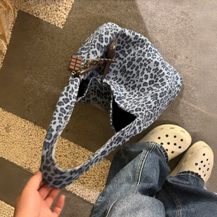 豹纹帆布托特包2025新款韩系松弛感单肩大容量上班上学通勤腋下包