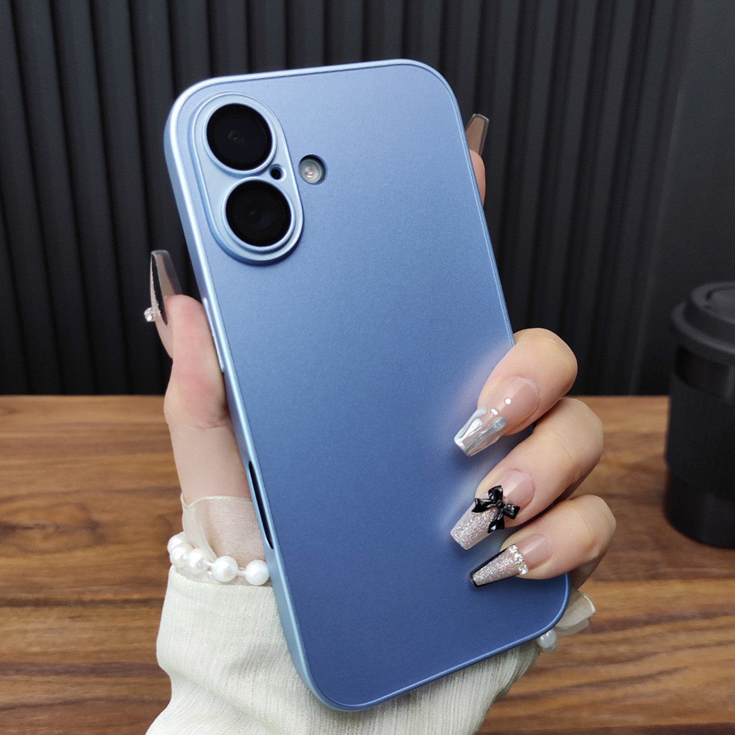 适用苹果17手机壳iPhone16ProMax钢化玻璃13Pro简约磨砂14全包超薄防摔12AG硅胶直边11自带镜头膜15远峰蓝B07