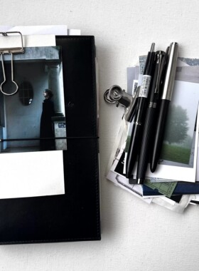 简约黑色a6手账本皮质笔记本可拆卸活页高颜值学生记事本日记本子