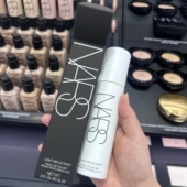 现 NARS纳斯新品 大白喷流光美肌定妆喷雾90ml持妆水润防水防汗