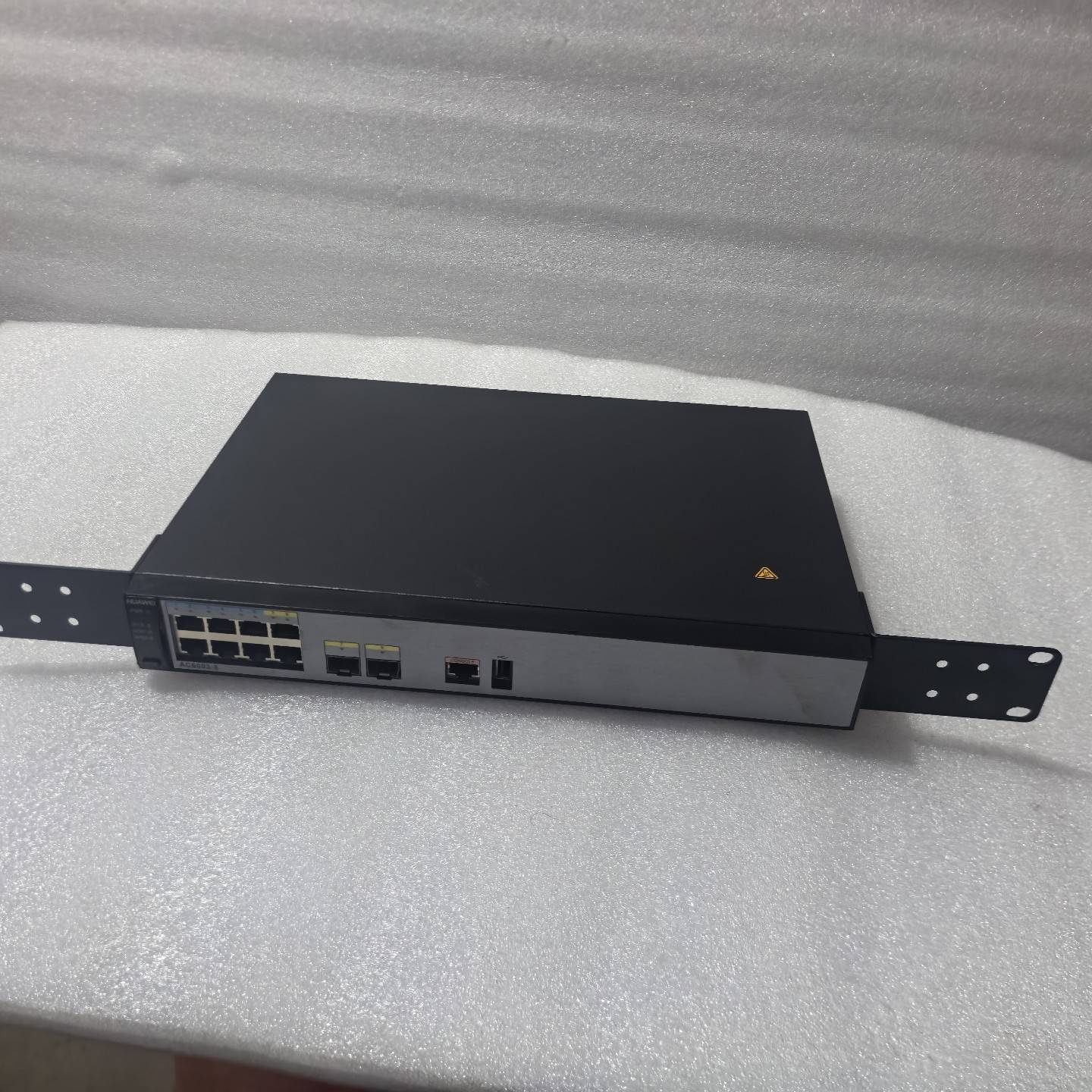 询价购-华为AC6003-8无线接入控制器  功能完好