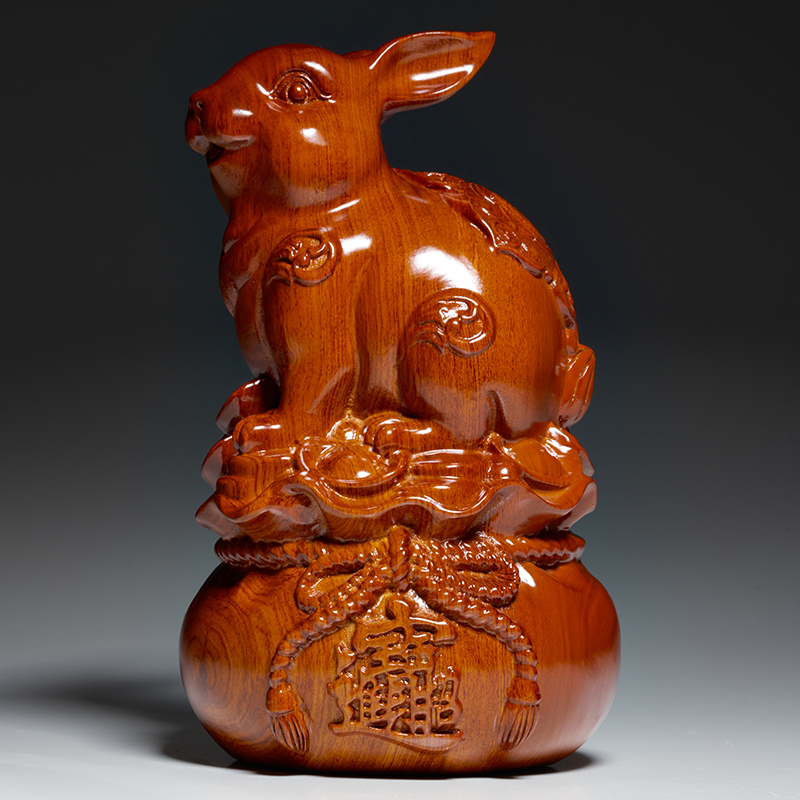 康御红中式花梨木兔子摆件