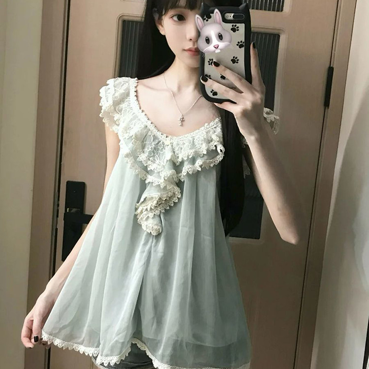纯欲风显瘦套装裙子女夏季2025新款超好看绝美上衣半身短裤两件套