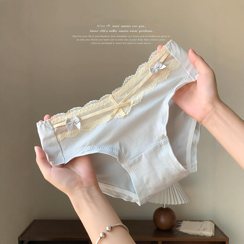 谁懂这个奶蓝色！！巨乖巨可爱~高腰婴儿棉内内尊嘟很软糯~