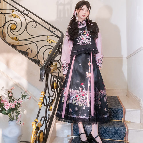 云藏月绣酷飒甜美青春少女汉服