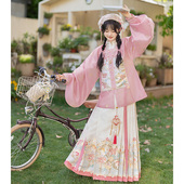 原创明制国风方领补服马面裙汉服女套装 云藏月绣 桃花锦鲤 春夏