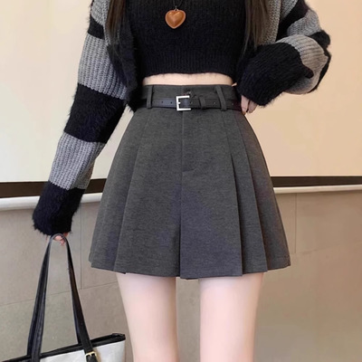 短裤女外穿冬a字版2025新款配靴子宽松加厚高腰胖mm阔腿咖色黑色