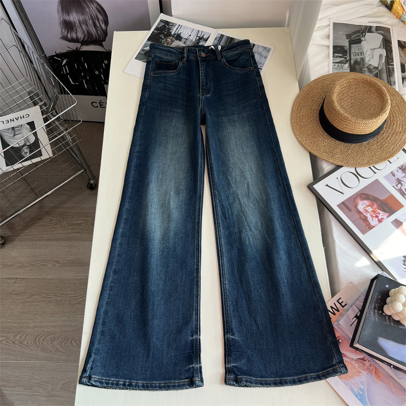 加绒高腰微喇叭牛仔裤女秋冬