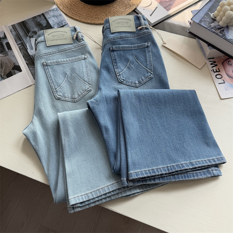 双腿直溜溜！浅色金标四面弹微喇牛仔裤女 春季修身显瘦百搭长裤