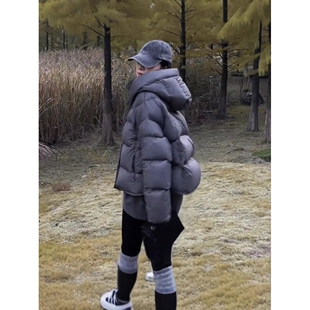 泡芙软糯连帽短款羽绒服女冬季新款小个子加厚龟背肯豆面包服外套