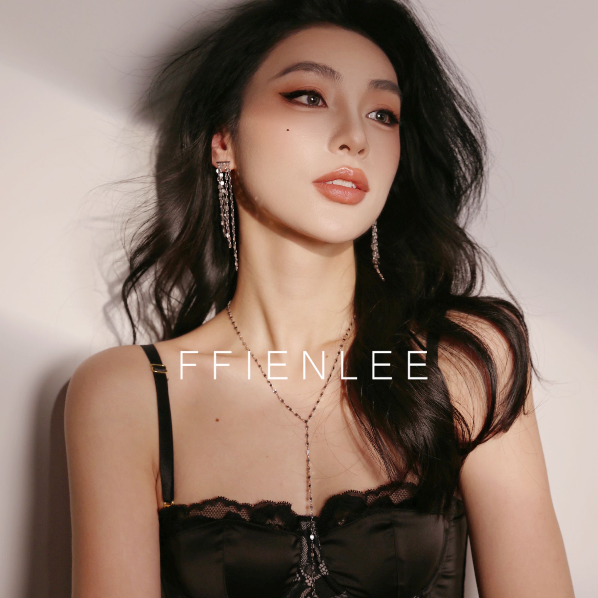 链子925银  岔口 意大利气质流苏Y字项链波光粼粼高级素款嘴唇链