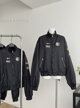 美式棒球服女早秋宽松阔版黑色绣章休闲短外套