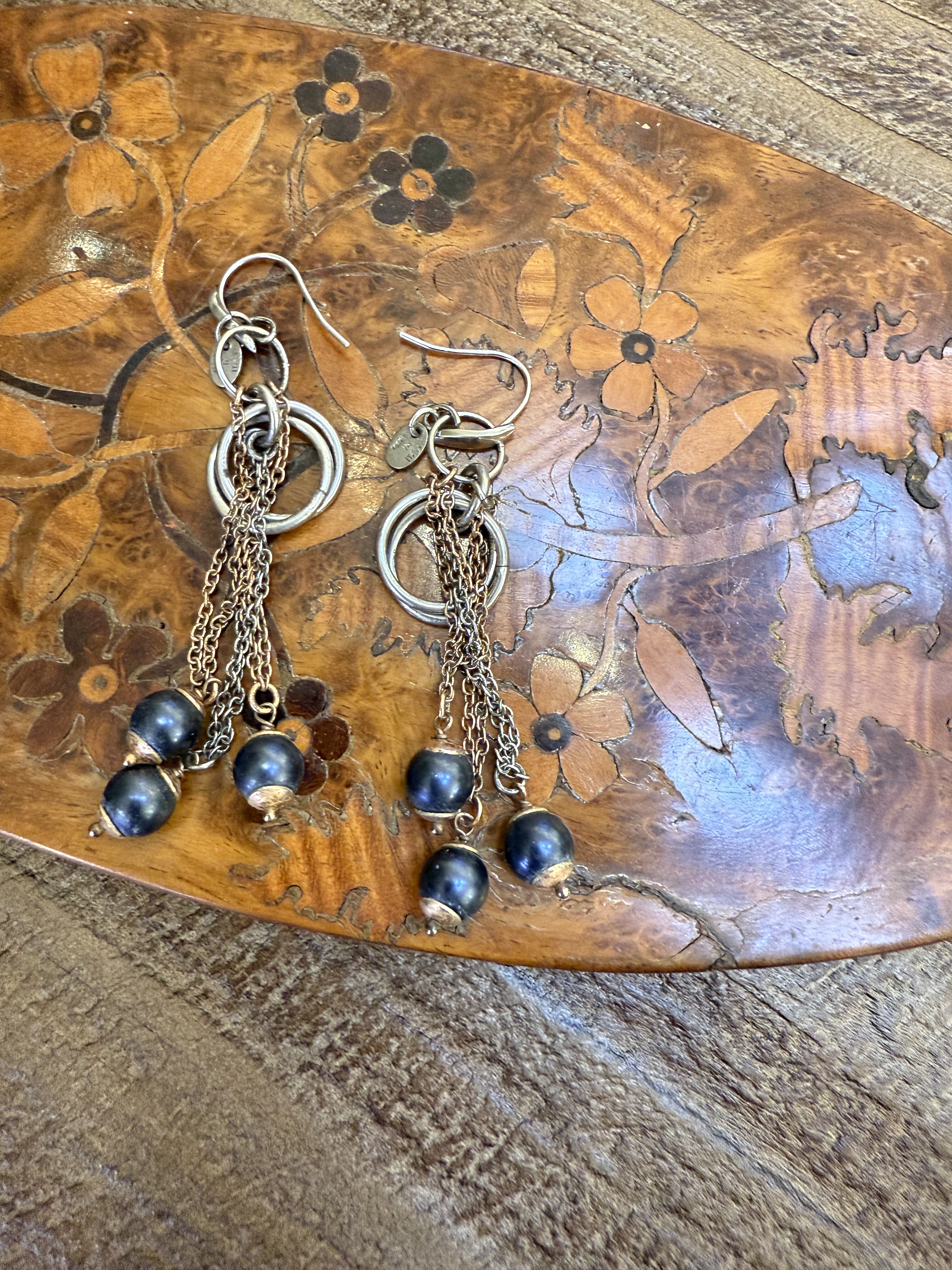 中古默认微瑕不退不换  设计感打标扫肩银耳环 意大利