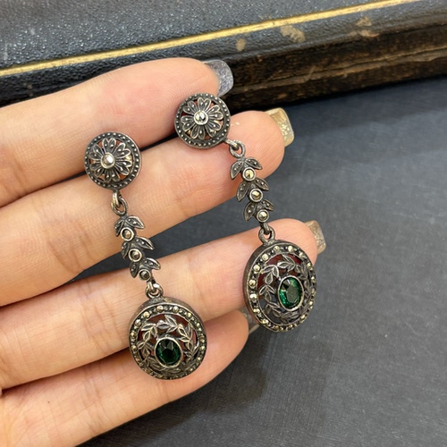 中古默认微瑕不退不换  马克赛石老银耳环 验银94
