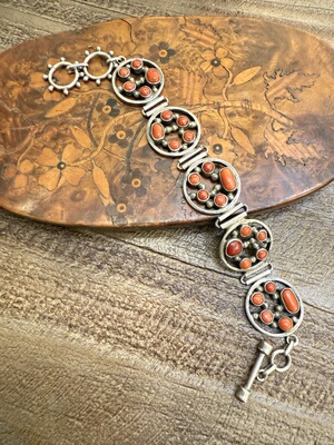 中古默认微瑕不退不换天然红塑料银手链20.8、22.7-3.4cm 意大利