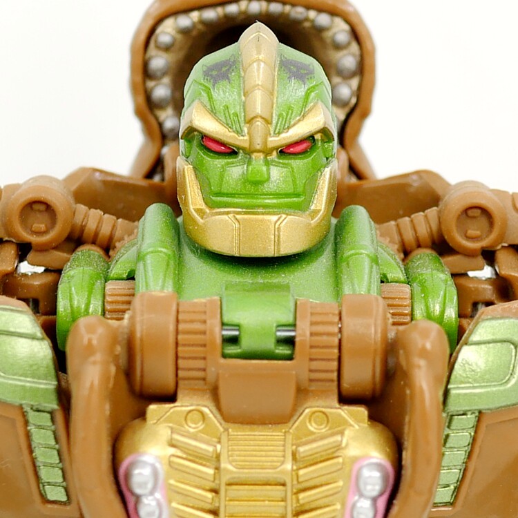 IDW美版LGEX周年犀牛勇士黃豹勇士黑寡婦毒蜘蛛BW超能勇士猛獸俠在類目 模玩/動漫/周邊/cos/桌遊, 高達/機甲模型/機器人/變形類, 變形金剛模型專區中 - 來自Buy2taobao.com提供專業的淘寶代購服務