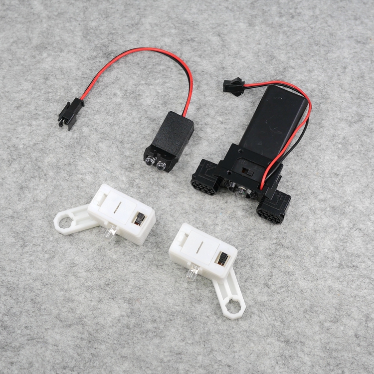 震荡波实验室泰坦归来升级铁甲龙