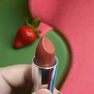 233 806 305 807 521 608 美宝莲口红绝色持久哑光唇膏吃土色609