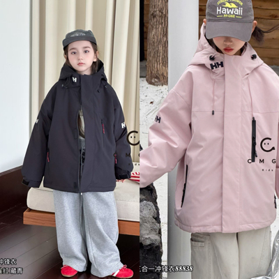 叫我格格2025秋冬新款男女童韩版百搭休闲外套连帽冲锋衣88838